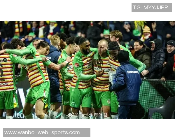 王博豪连续首发表现出色帮助邓伯什在荷乙赛中以5-2大胜对手